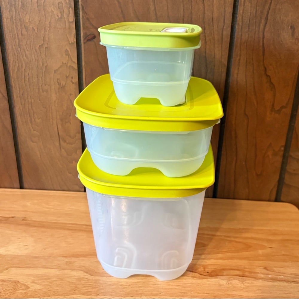 Tupperware FridgeSmart Containers - Picture 5 of 15